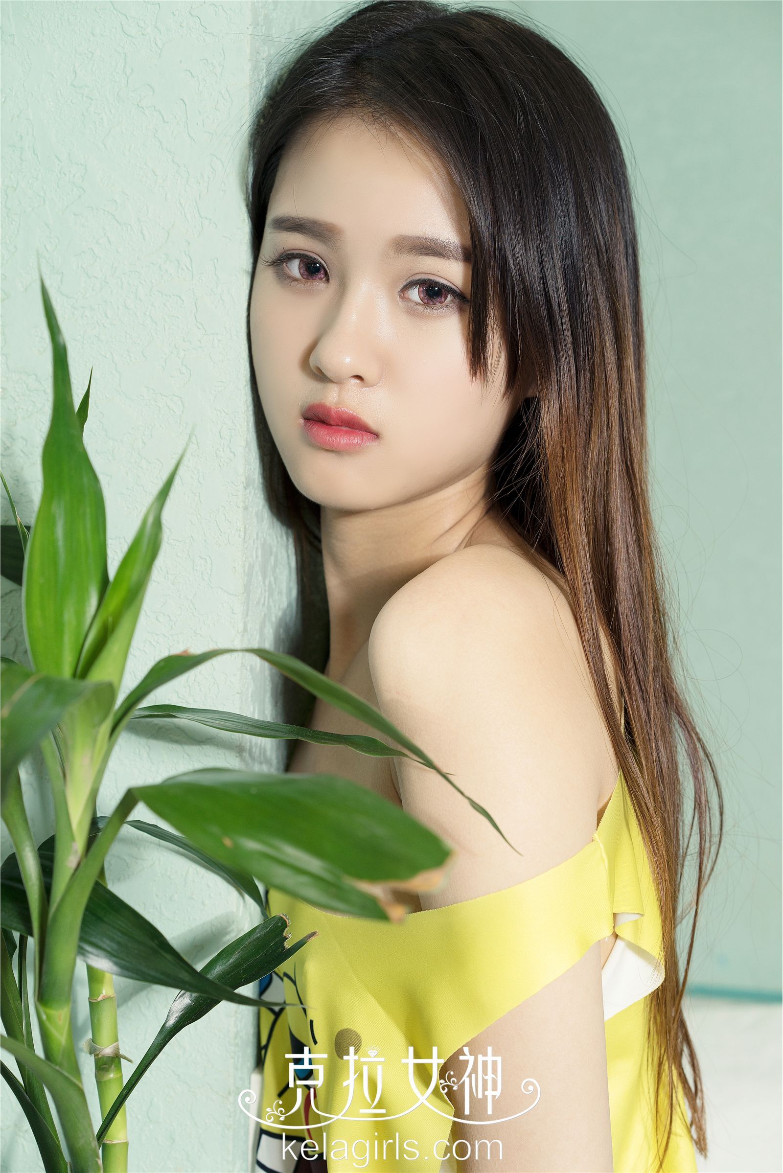 [KeLaGirls]克拉女神 2017-02-18 小沐 浴缸戏萝莉